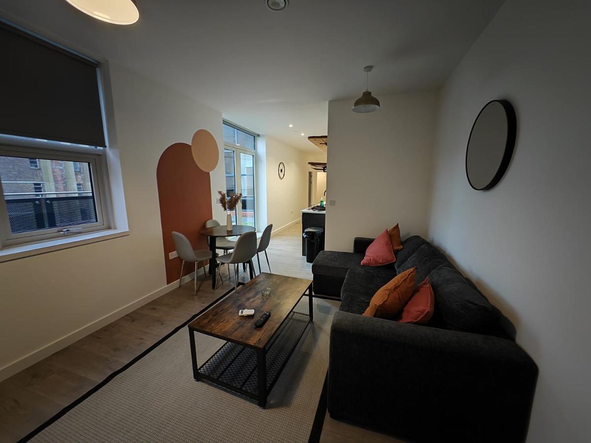 404 Bayard Plaza 2 Bedroom Apartment With Outside Terrace Peterborough Exterior foto